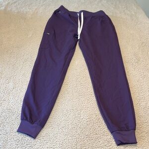 Figs women's Zamora joggers scrubs size M color purple